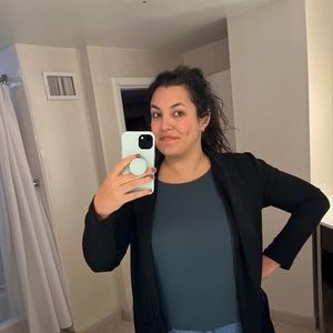 Meet your Posher, Melissa